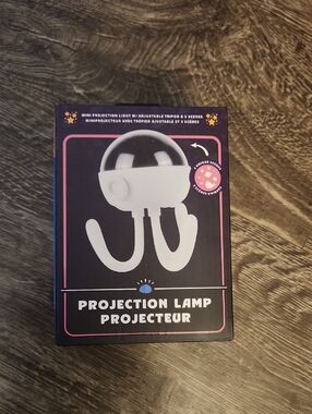 Mini Projection Light/Lamp with Adjustable Tripod & 3 Unique Scenes - BRAND NEW